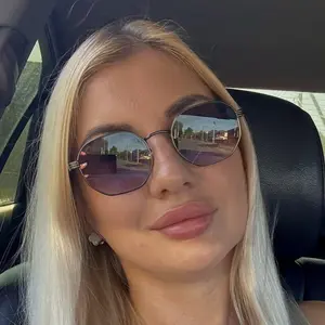Анна из Омска, ищу на сайте без обязательств