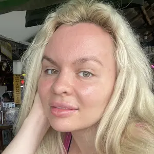 Я Милана, 26, из Москвы, ищу знакомство для вирта