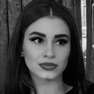 Я Амина, 22, знакомлюсь на одну ночь в Санкт-Петербурге