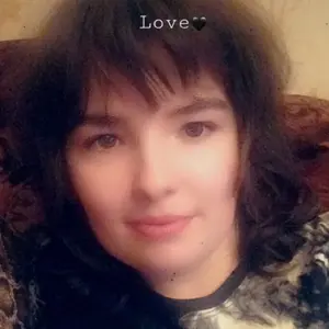 Ксения из Азова, мне 29, познакомлюсь для постоянных отношений