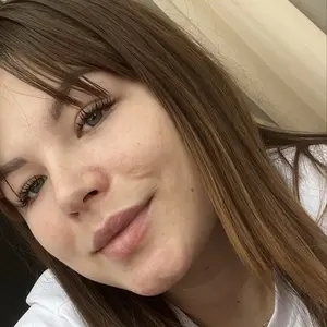 Я Dasha, 25, знакомлюсь для общения в Санкт-Петербурге