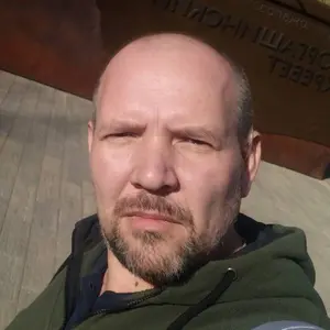 Никита из Железногорска, мне 41, познакомлюсь для вирт