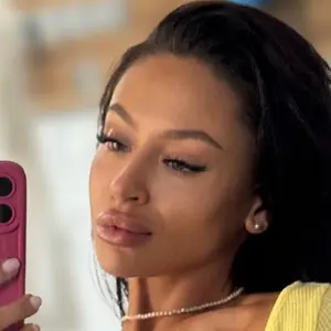 Марика из Краснодара, мне 27, познакомлюсь для открытые отношения