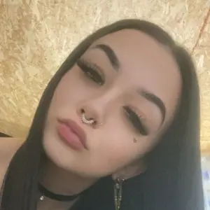 Кристиночка из Южно-Сахалинска, мне 24, познакомлюсь для общения