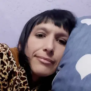 Я Лена, 34, из Иркутска, ищу знакомство для без обязательств