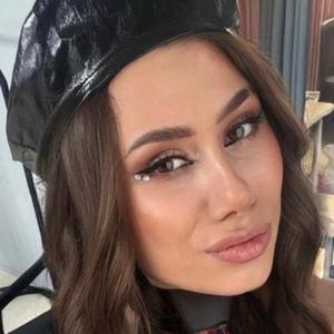 Я Алина, 20, из Санкт-Петербурга, ищу знакомство для приятного времяпровождения