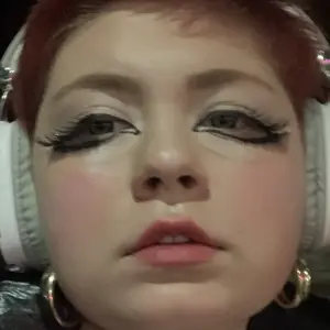 Полина из Воронежа, ищу на сайте приятное времяпровождение