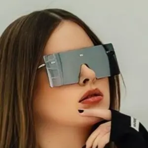 Фель из Красноярска, ищу на сайте общение