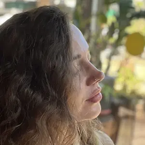 Дария из Чехова, ищу на сайте открытые отношения