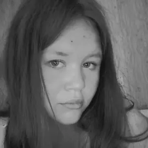 Я Артимияна, 20, из Ульяновска, ищу знакомство для регулярного секса