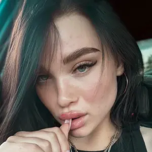 Евгения из Тюмени, мне 24, познакомлюсь для открытые отношения