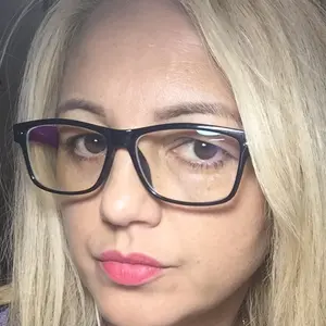 Ирина из Щербинки, мне 40, познакомлюсь для общения