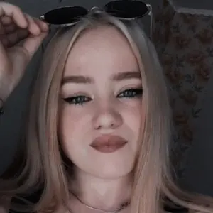 Я Софья Ющенко, 19, из Ангарска, ищу знакомство для общения