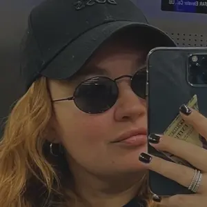 Я Ксения, 30, из Екатеринбурга, ищу знакомство для приятного времяпровождения