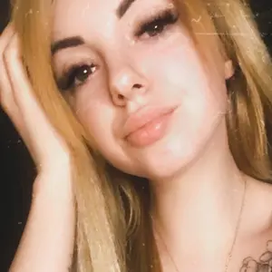 Irina из Лисичанска, ищу на сайте общение