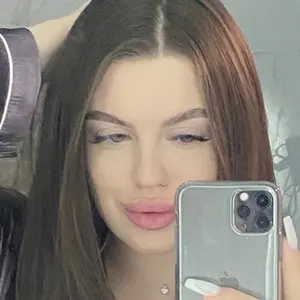 Я Сабина, 19, знакомлюсь для общения в Владивостоке