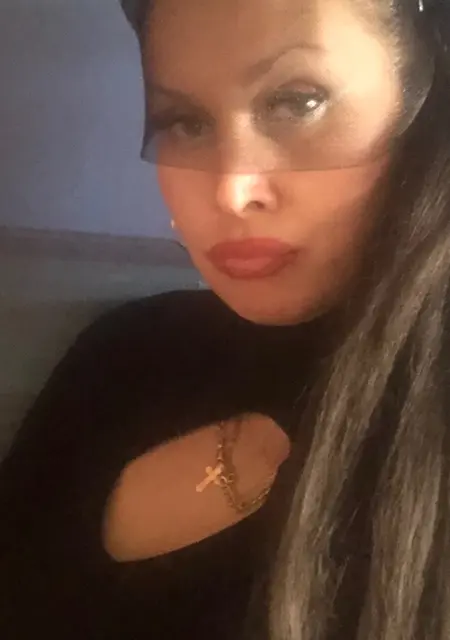 Anna из Санкт-Петербурга, ищу на сайте приятное времяпровождение