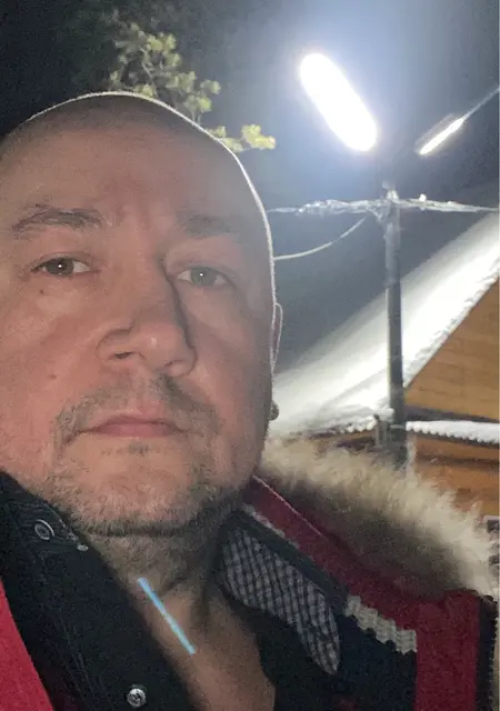 Юрий из Нового Уренгоя, мне 44, познакомлюсь для приятного времяпровождения