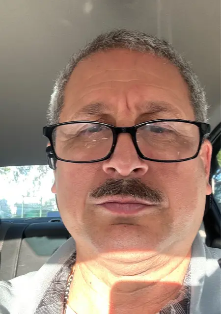 Jose из Москвы, ищу на сайте общение