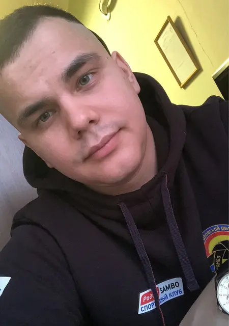 Я Антон, 30, из Екатеринбурга, ищу знакомство для совместных путешествий