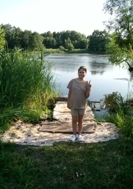 Я Ксения, 24, из Тамбова, ищу знакомства без обязательств