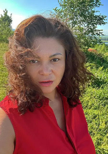 Я Janna, 48, знакомлюсь для приятного времяпровождения в Уфе