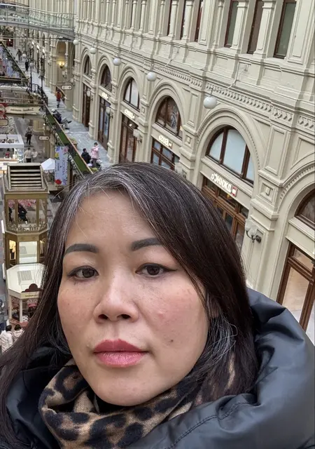 Я Huong, 47, знакомлюсь для дружбы в Москве
