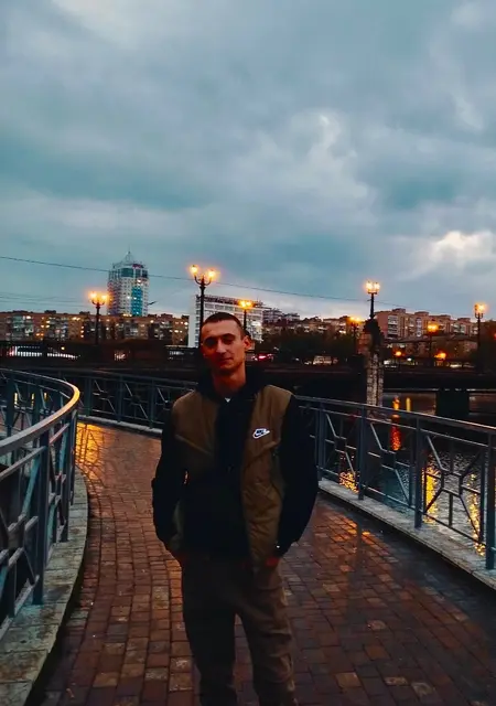 Я Ярослав, 22, знакомлюсь без обязательств в Таганроге