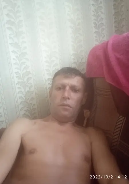 Заур из Минеральных Вод, мне 21, познакомлюсь для приятного времяпровождения