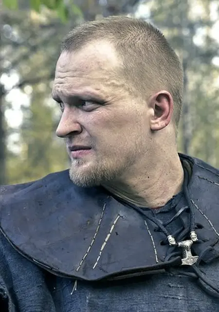 Александр из Рыбинска, ищу на сайте знакомства на одну ночь