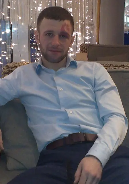 Павел из Вязьмы, мне 37, познакомлюсь на одну ночь