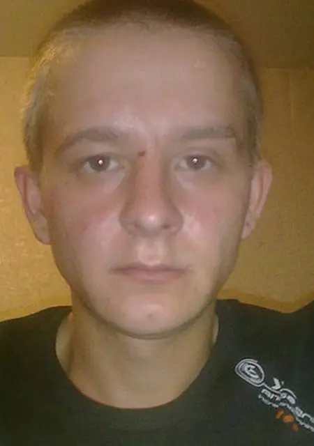 Я Ринат, 36, из Саяногорска, ищу знакомство для приятного времяпровождения