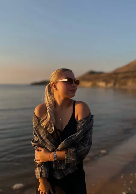 Владислава из Краснодара, мне 26, познакомлюсь для дружбы