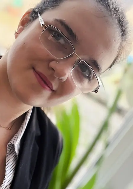 Alina из Тулы, мне 18, познакомлюсь на одну ночь