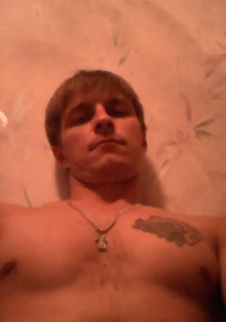 Я Евгений, 41, знакомлюсь без обязательств в Братске