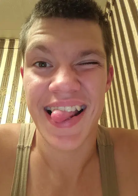 Я Денис, 25, из Ленска, ищу знакомство для общения