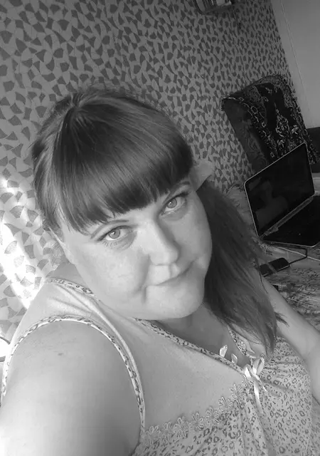 Я Ната, 39, из Новокузнецка, ищу знакомства без обязательств
