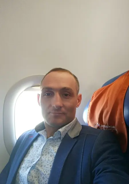 Я Олег, 42, знакомлюсь без обязательств в Алуште