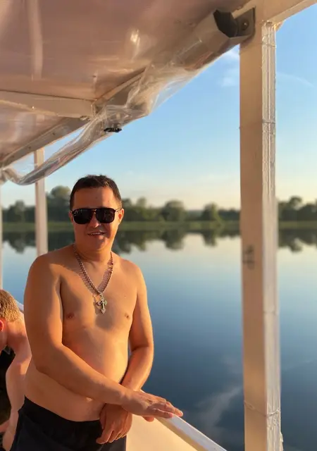 Александр из Санкт-Петербурга, ищу на сайте знакомства без обязательств