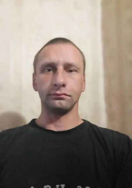 Николай из Брянска, ищу на сайте знакомства без обязательств