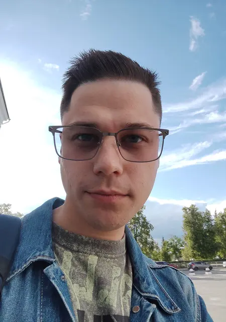 Александр из Дзержинска, мне 26, познакомлюсь для приятного времяпровождения