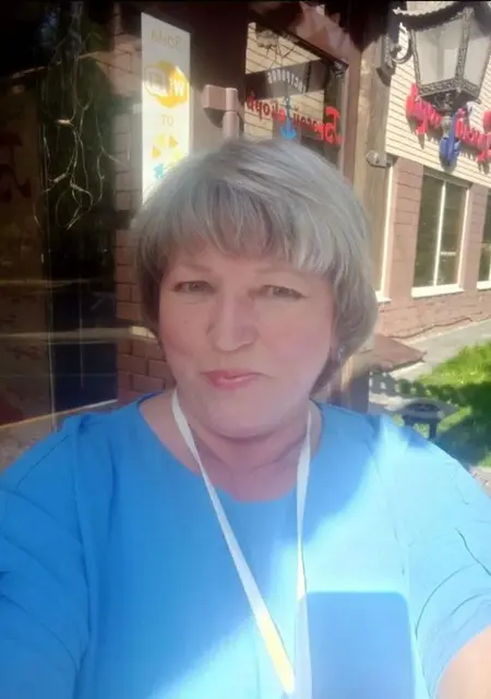 Я Оксана, 57, из Москвы, ищу знакомства без обязательств