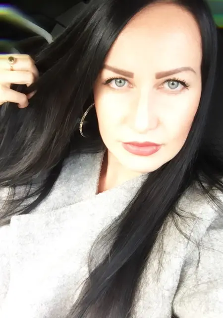 Виктория из Набережных Челнов, мне 33, познакомлюсь для приятного времяпровождения