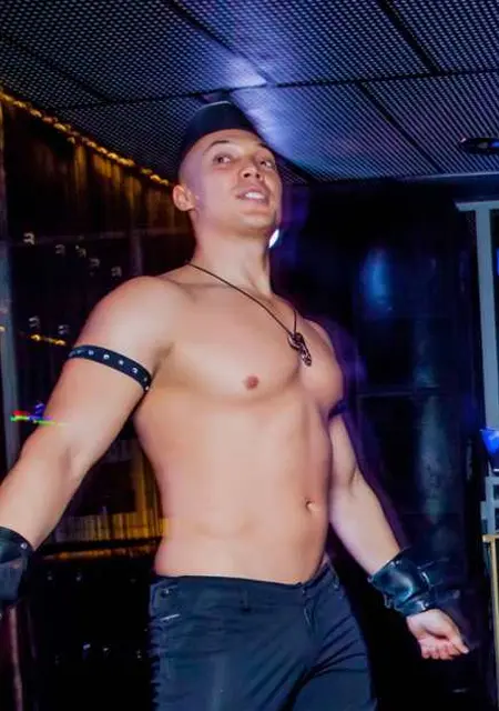 Я Николя, 39, знакомлюсь для приятного времяпровождения в Бирске