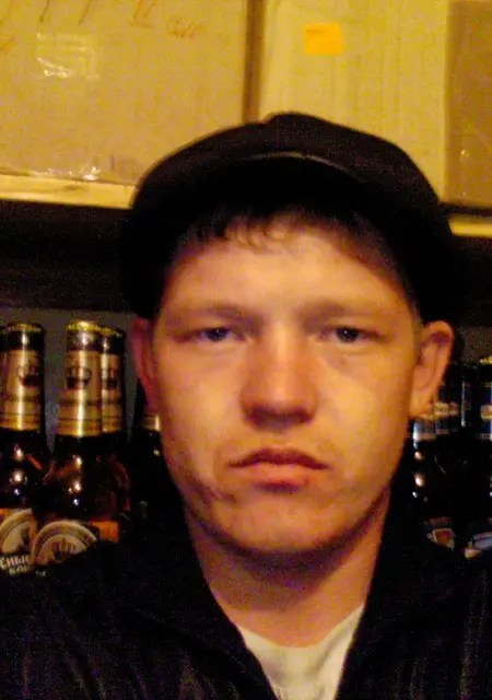 Я Вячеслав, 41, из Ишима, ищу знакомства без обязательств