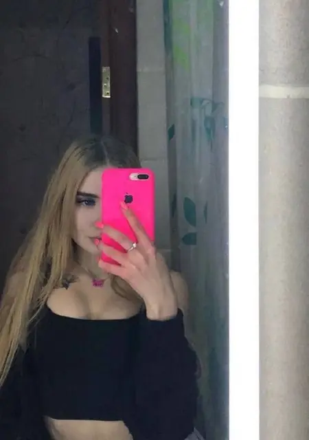 Я Марина, 23, из Тамбова, ищу знакомства на одну ночь