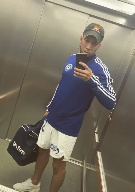 Макс из Кирова, мне 34, познакомлюсь для дружбы