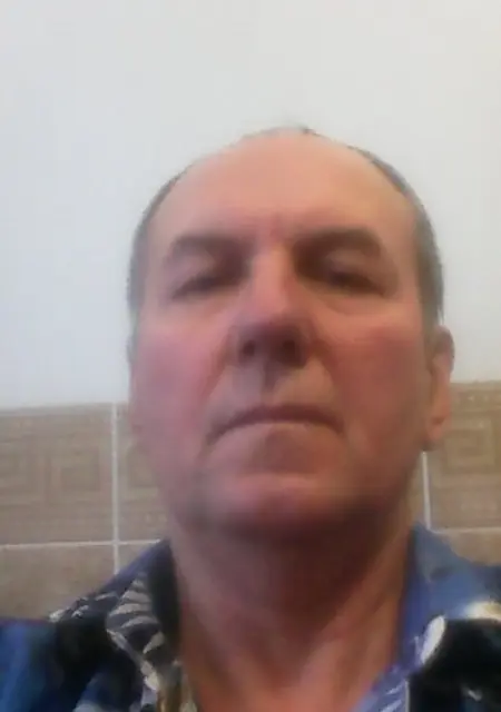 Михаил из Рязани, ищу на сайте знакомства без обязательств