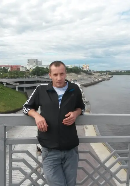 Сергей из Прокопьевска, ищу на сайте приятное времяпровождение