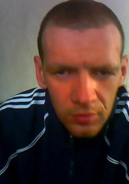 Я Александр, 49, из Златоуста, ищу знакомство для постоянных отношений